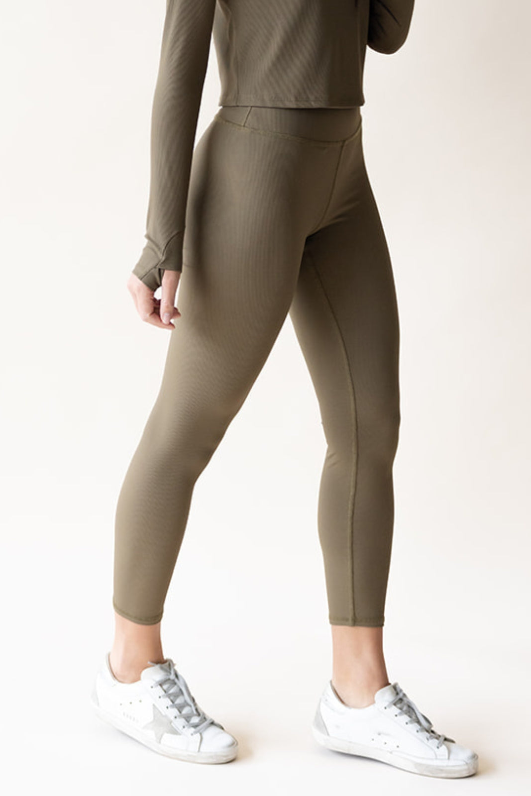 UPF 50+ activewear leggings